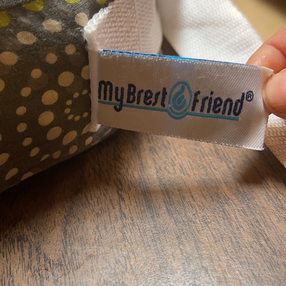 My Breast friend nursing pillow. In excellent condition! - Picture 4 of 7